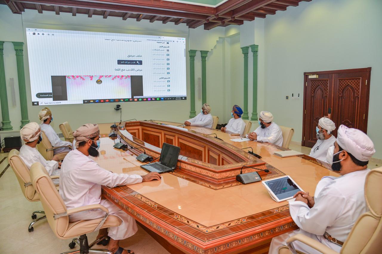 تدشين برنامج مساري للتنمية البشرية